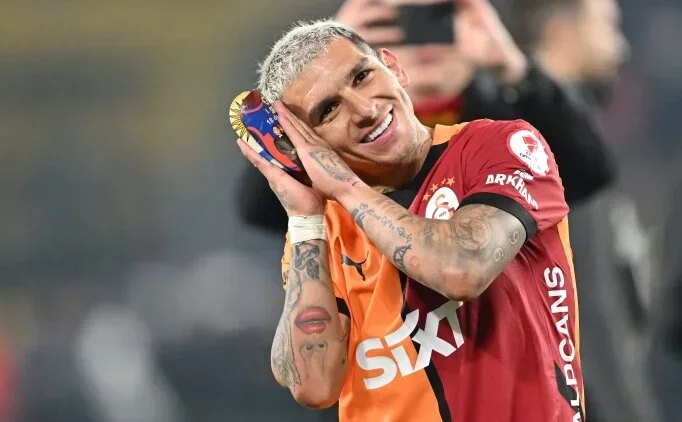 Lucas Torreira'nın sevgilisinin kim olduğu ortaya çıktı!