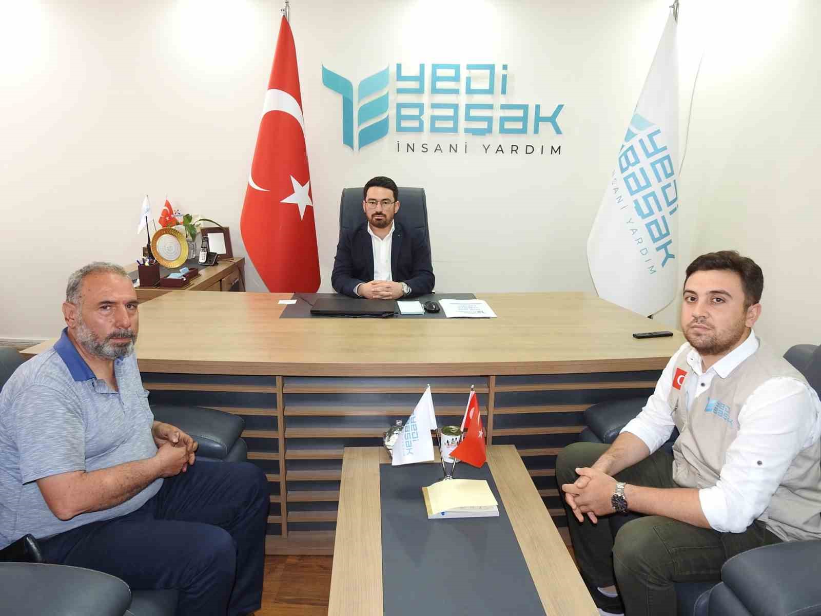 Gaziantep’te 5 arkadaş, Umre için biriktirdikleri parayı Gazze’ye bağışladı.