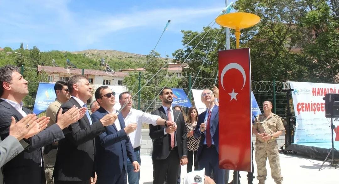 Pertek ve Çemişgezek doğalgaza kavuştu
