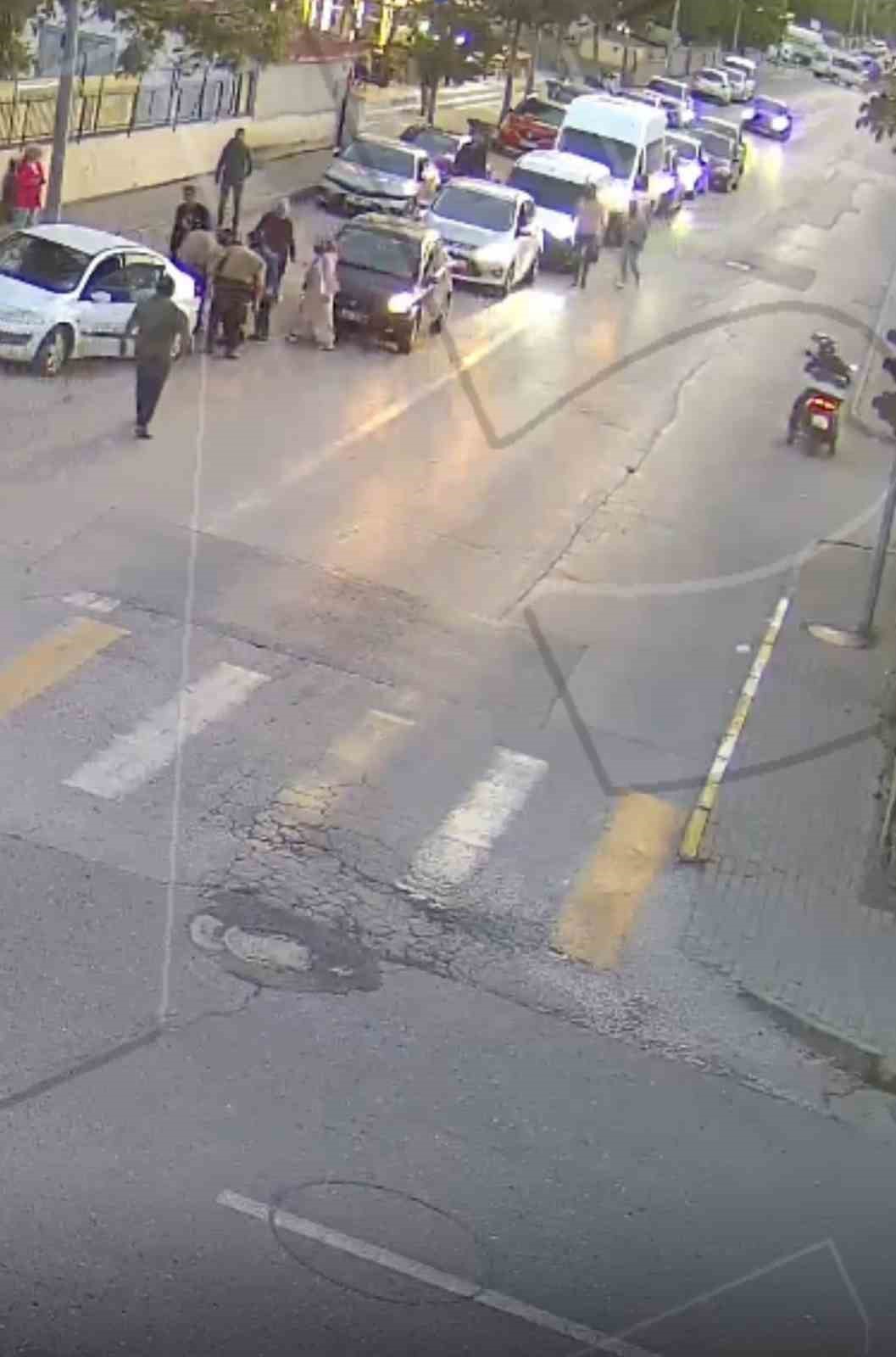 Erzincan’da boğazına yiyecek takılan 8 aylık bebek, Heimlich manevrası ile kurtarıldı