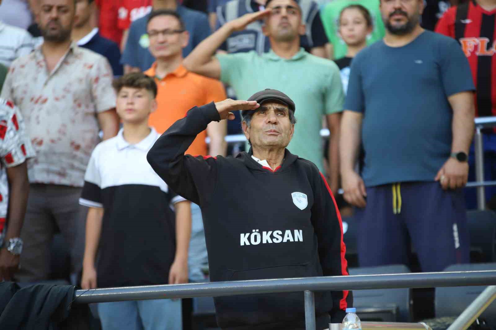 Trendyol Süper Lig: Gaziantep FK: 1 - Kasımpaşa: 0 (Maç devam ediyor) 