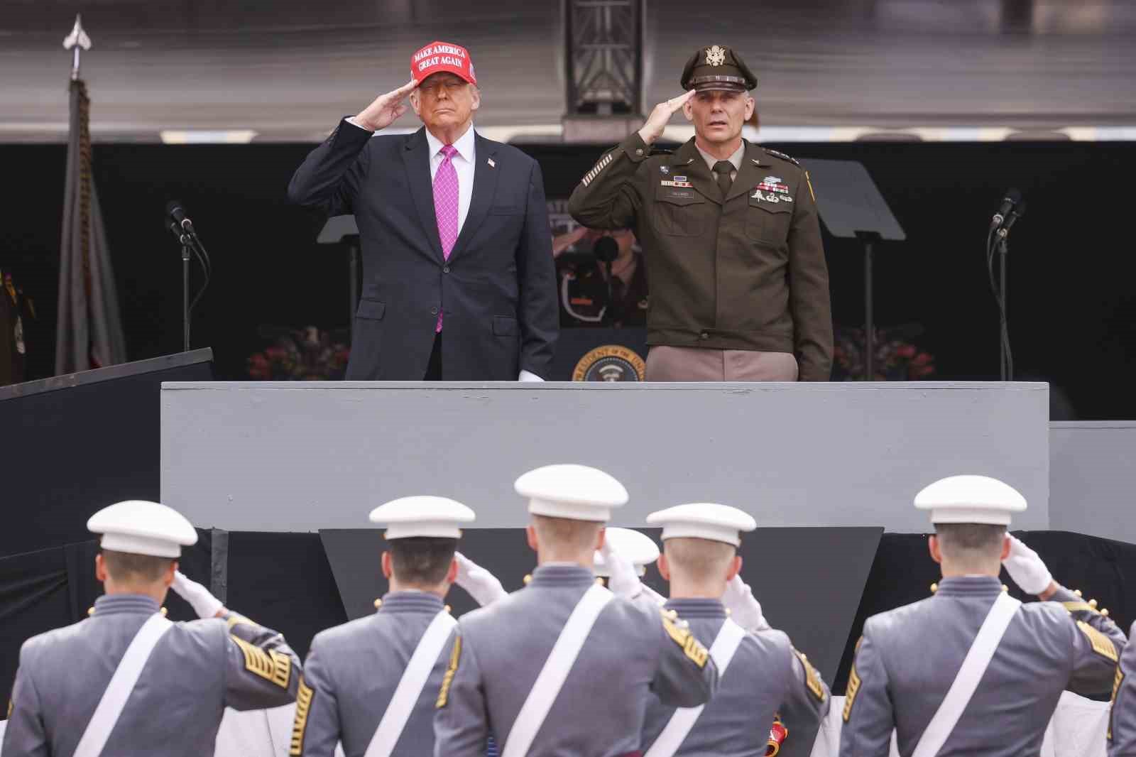 ABD Başkanı Trump: 'En güçlü orduyu ben yeniden inşa ettim'