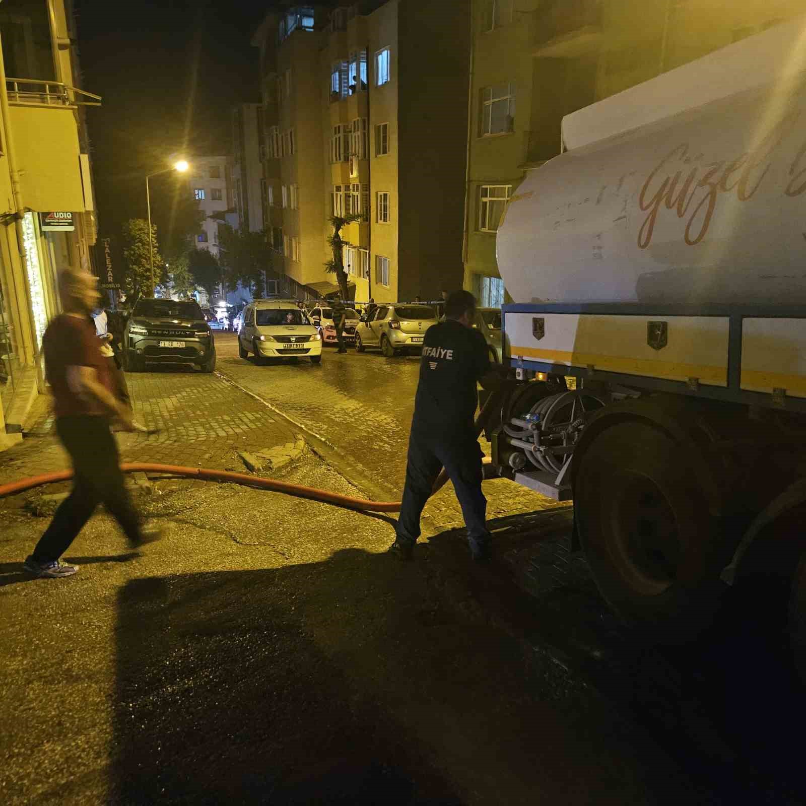 Bilecik’te çıkan yangında dumanlar gökyüzünü kapladı 