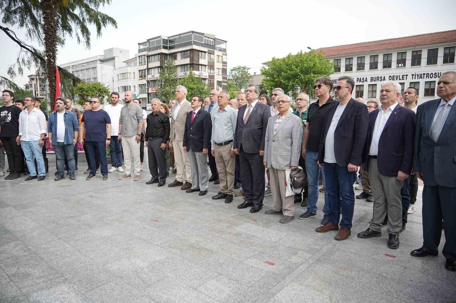 Eski mezunlar pilav gününde buluştu 