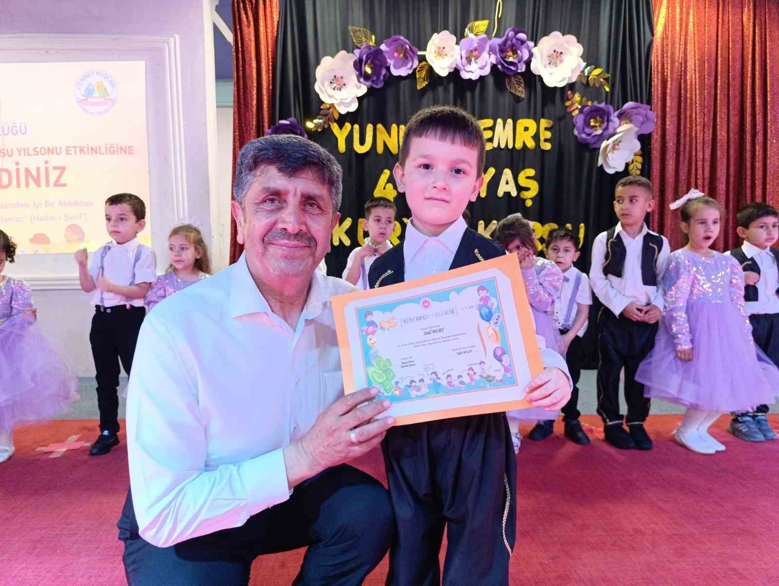 Anamur’da 4-6 yaş öğrencileri yıl sonu heyecanı yaşadı 