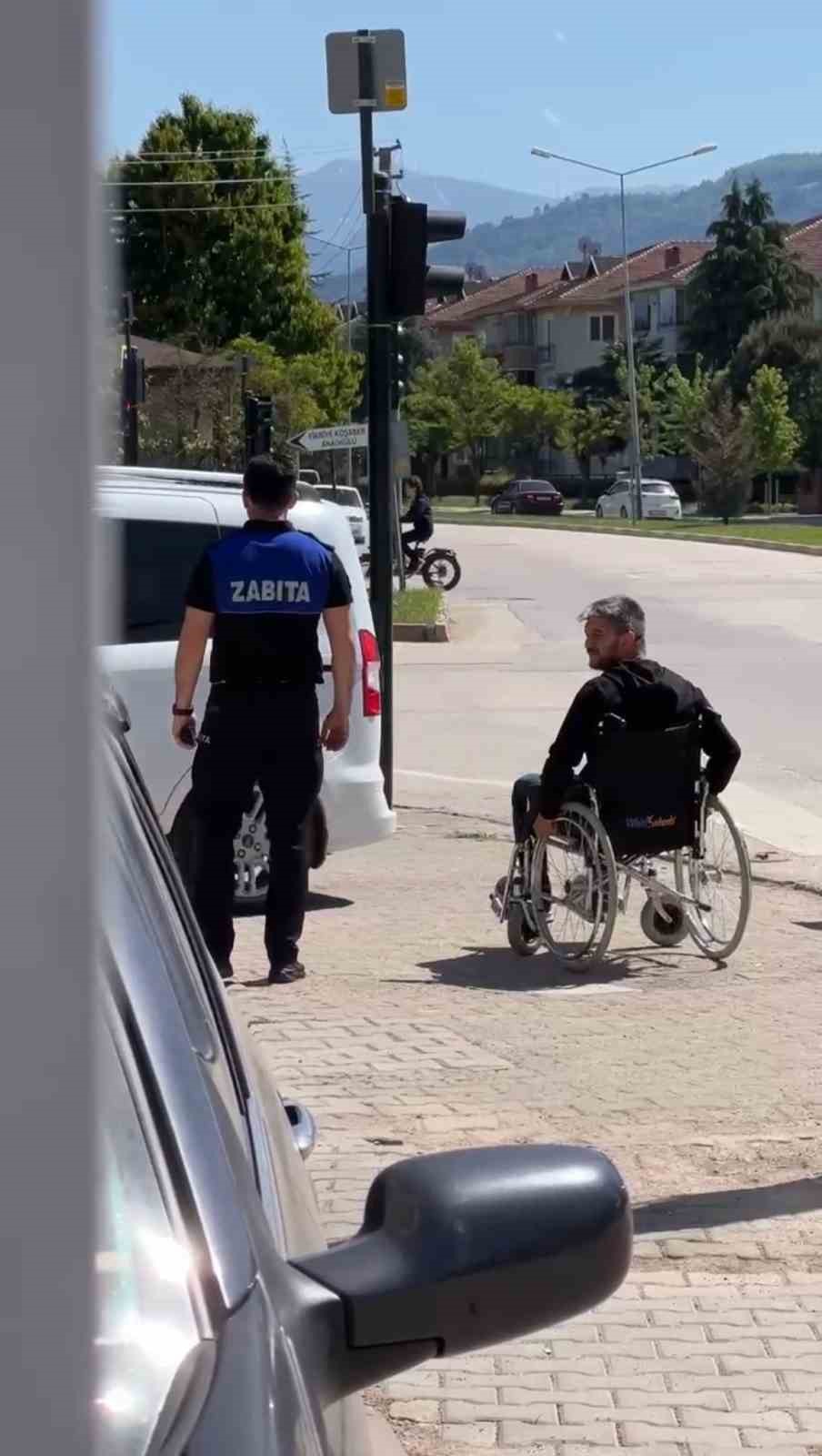Engelli bireylerin trafikte yaşadığı zorluklar farkındalık videosu ile gündeme geldi 