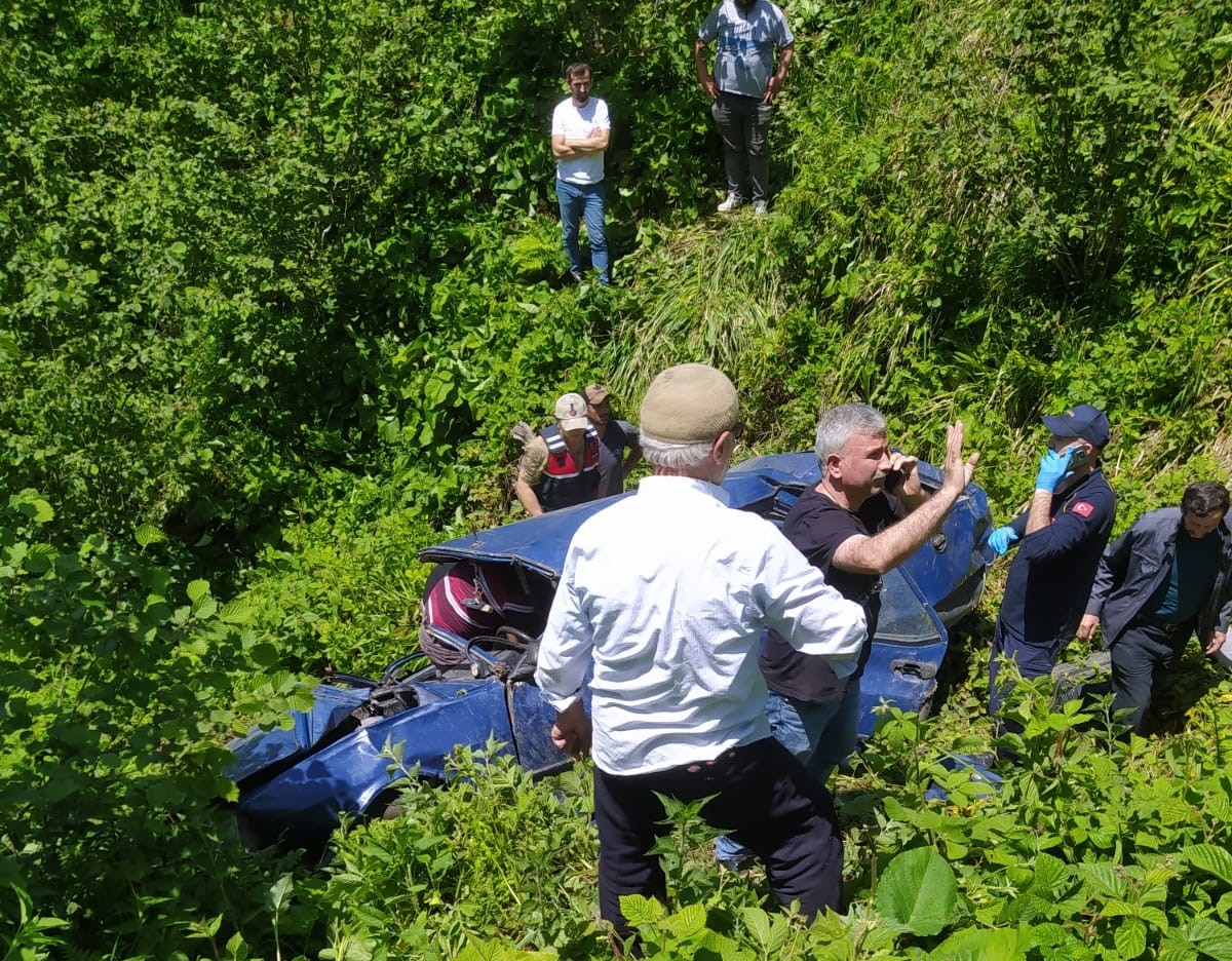 Ordu’da otomobil 200 metrelik uçuruma yuvarlandı: 1 yaralı 