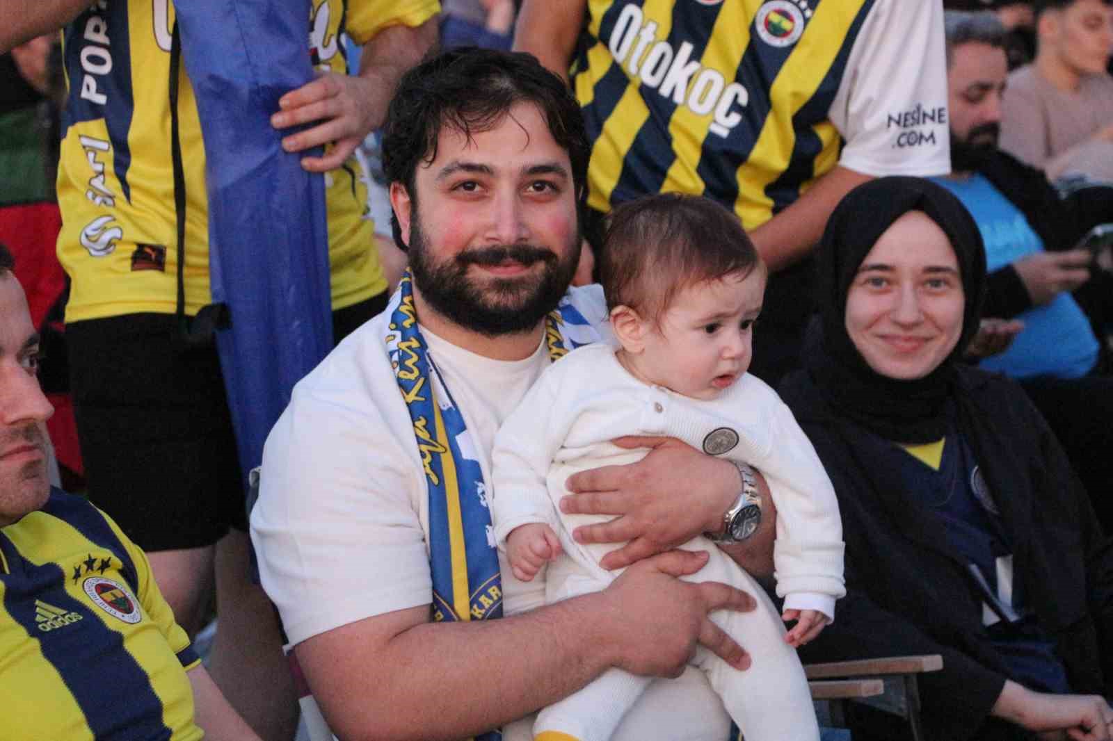 Rize sahilinde dev ekranda Euroleague finali heyecanı 