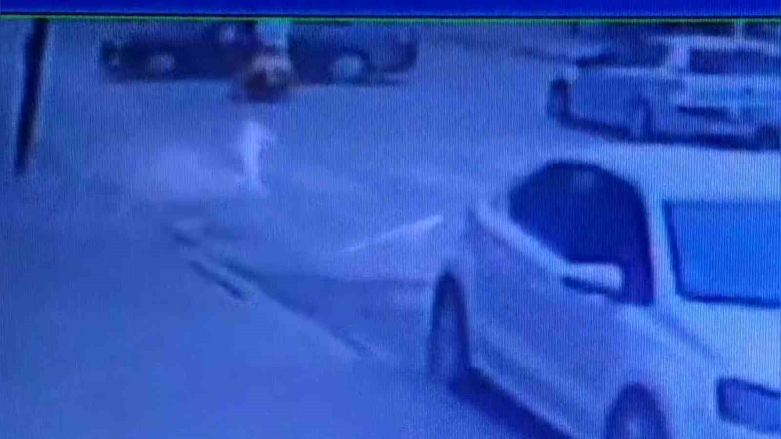 Dönüş yapan otomobil ile motosiklet çarpıştı: 2 yaralı 