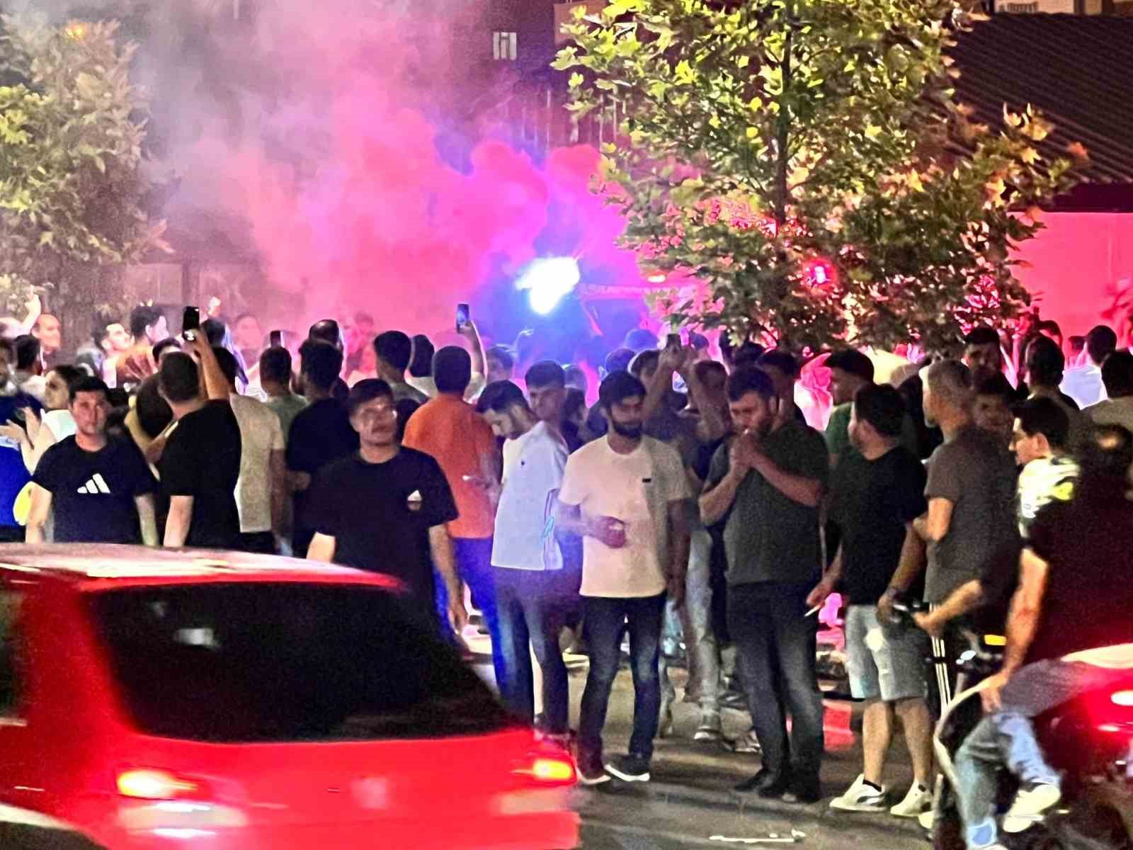 Kahramanmaraş İstiklalspor’un 2. Lig’e yükselmesiyle şehirde coşku yaşandı 