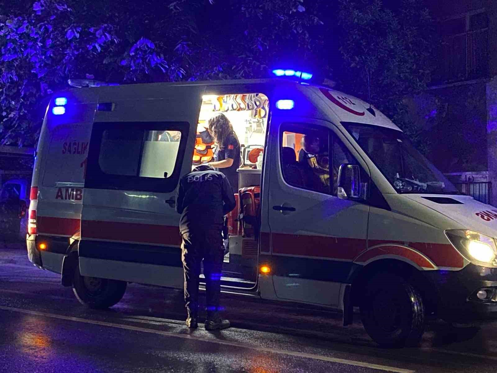 İzinsiz alınan araçla ortalığı savaş alanına çevirdiler: 3 yaralı 
