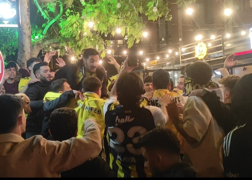 Fenerbahçe’nin Euroleague zaferi Tekirdağ’da büyük coşkuyla kutlandı 