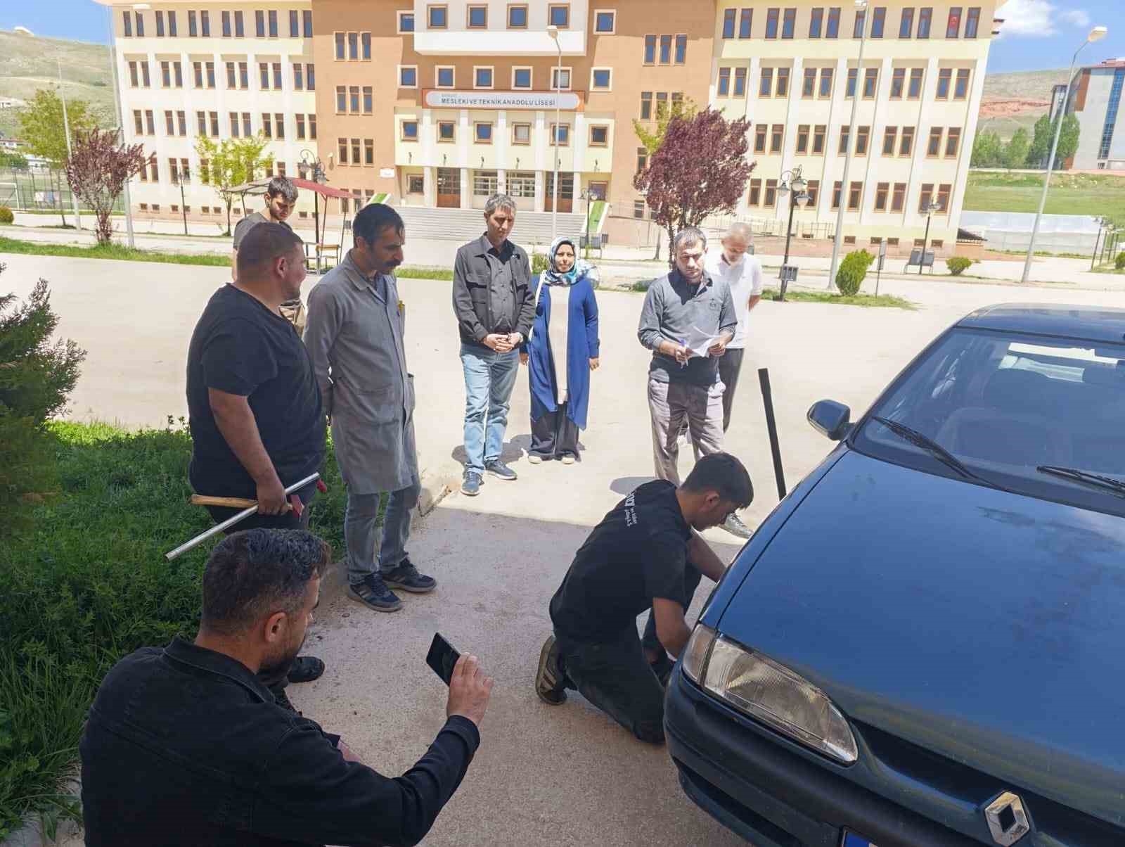 Öğrencilerin kalfalık ve ustalık sınavları başladı 