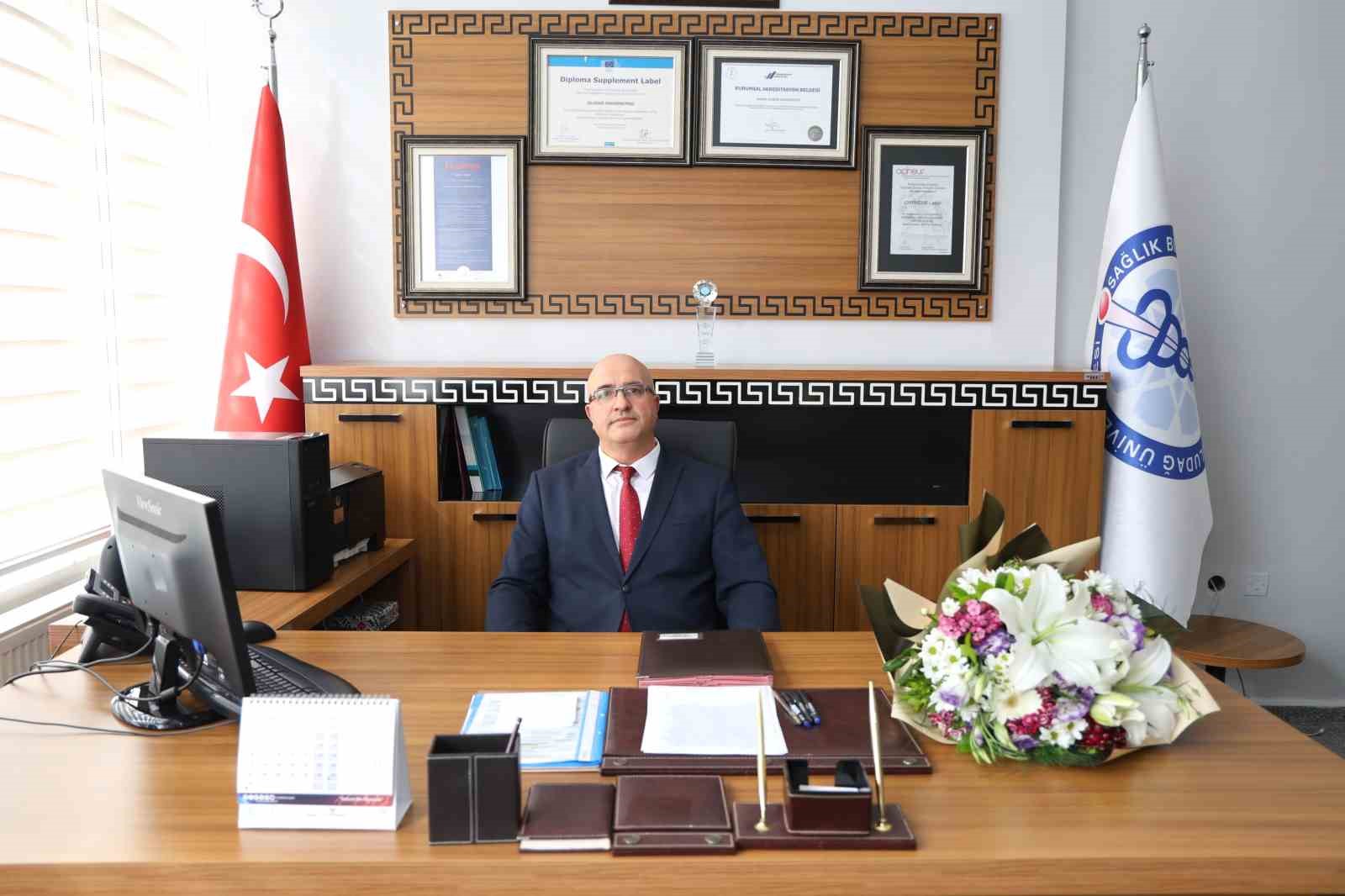BUÜ’de görev değişimleri 