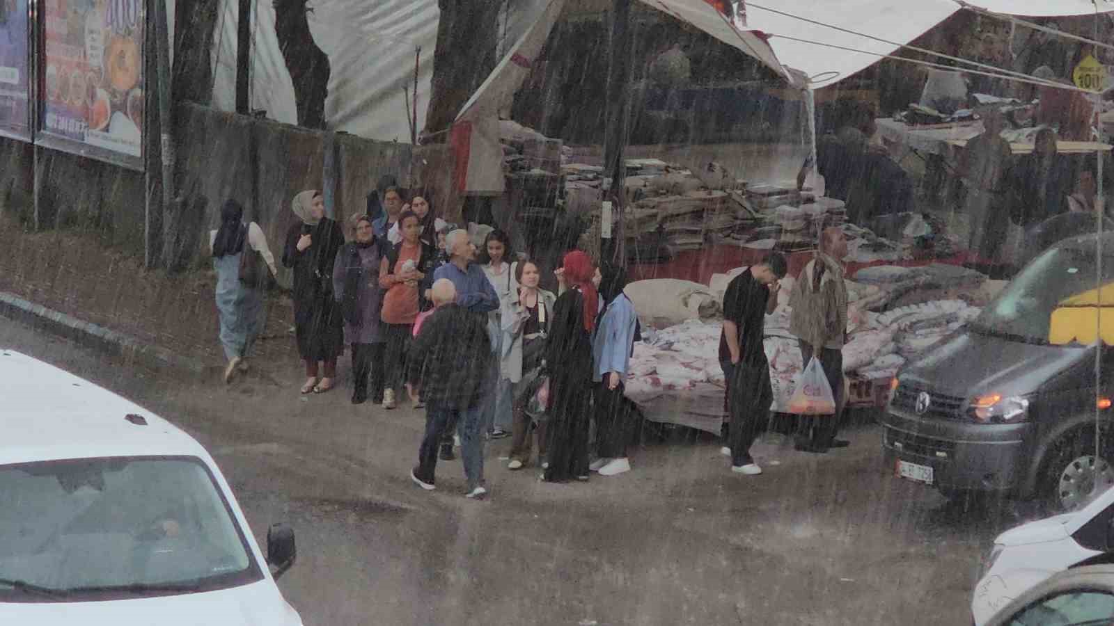 Zonguldak’ta sağanak hazırlıksız yakaladı 