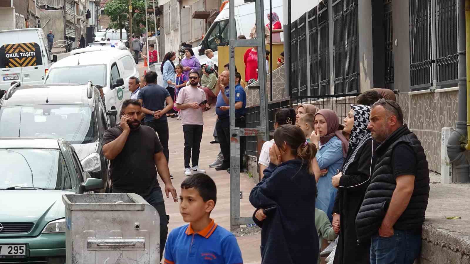 Samsun’da yangın paniği: Babasına kızıp evi ateşe verdi 