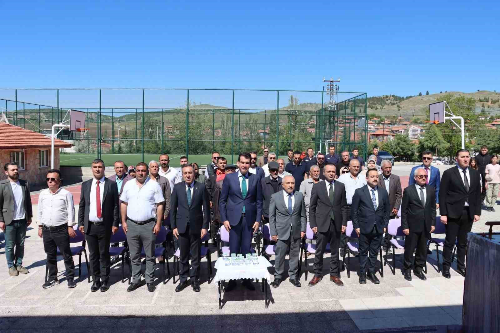 Çorum’da öğrencilerden köy okulunda bilim fuarı 