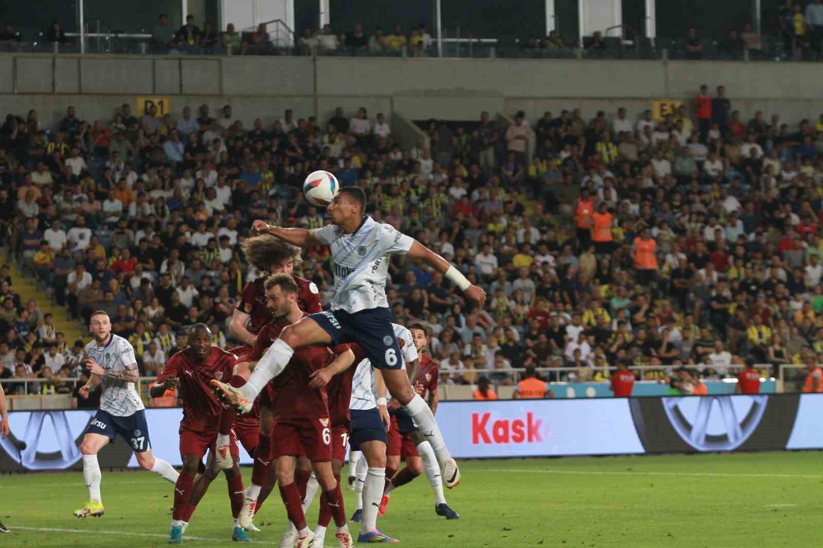 Trendyol Süper Lig: Atakaş Hatayspor: 4 - Fenerbahçe: 2 (Maç sonucu) 