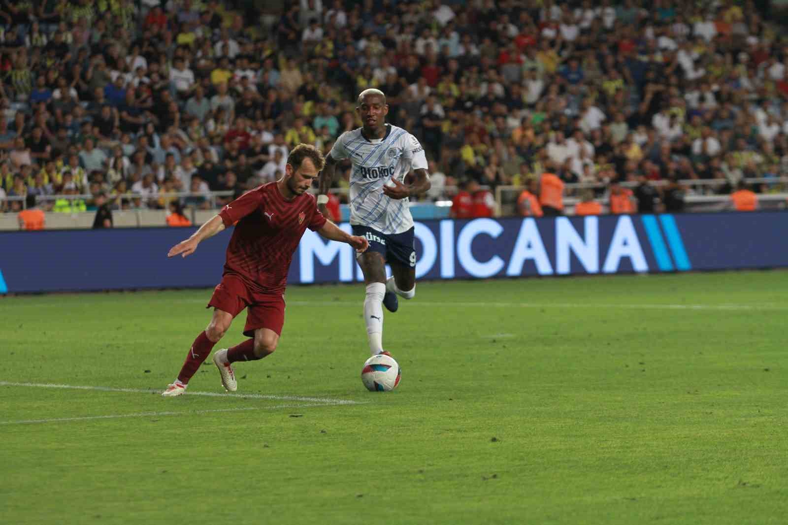 Trendyol Süper Lig: Atakaş Hatayspor: 4 - Fenerbahçe: 2 (Maç sonucu) 