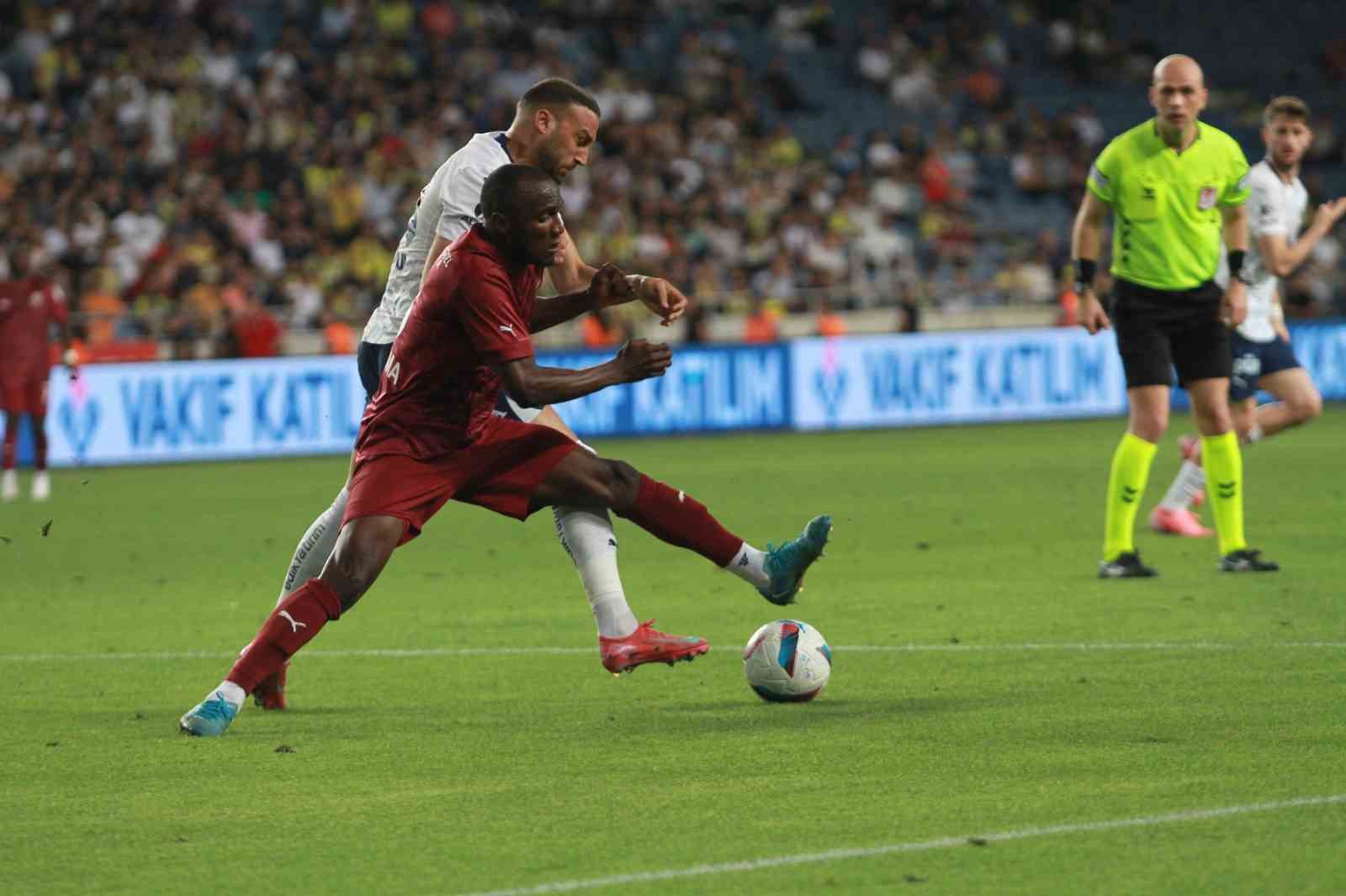 Trendyol Süper Lig: Atakaş Hatayspor: 4 - Fenerbahçe: 2 (Maç sonucu) 