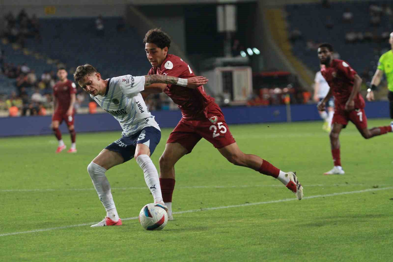 Trendyol Süper Lig: Atakaş Hatayspor: 4 - Fenerbahçe: 2 (Maç sonucu) 