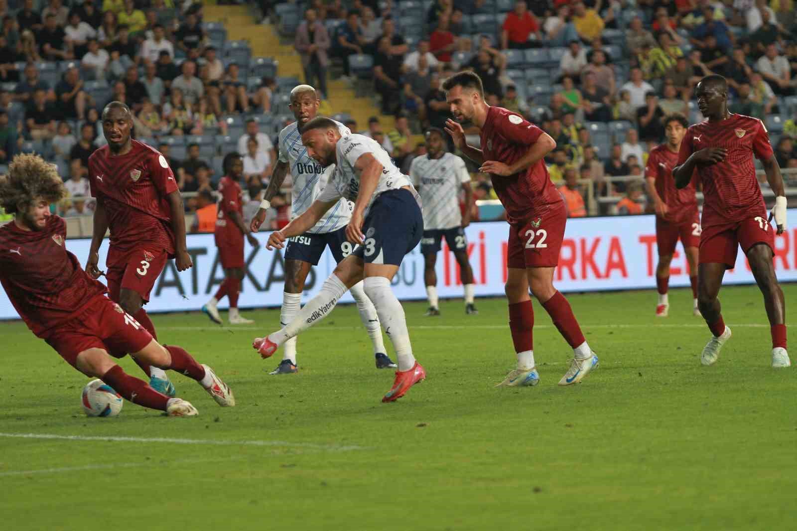 Trendyol Süper Lig: Atakaş Hatayspor: 4 - Fenerbahçe: 2 (Maç sonucu) 