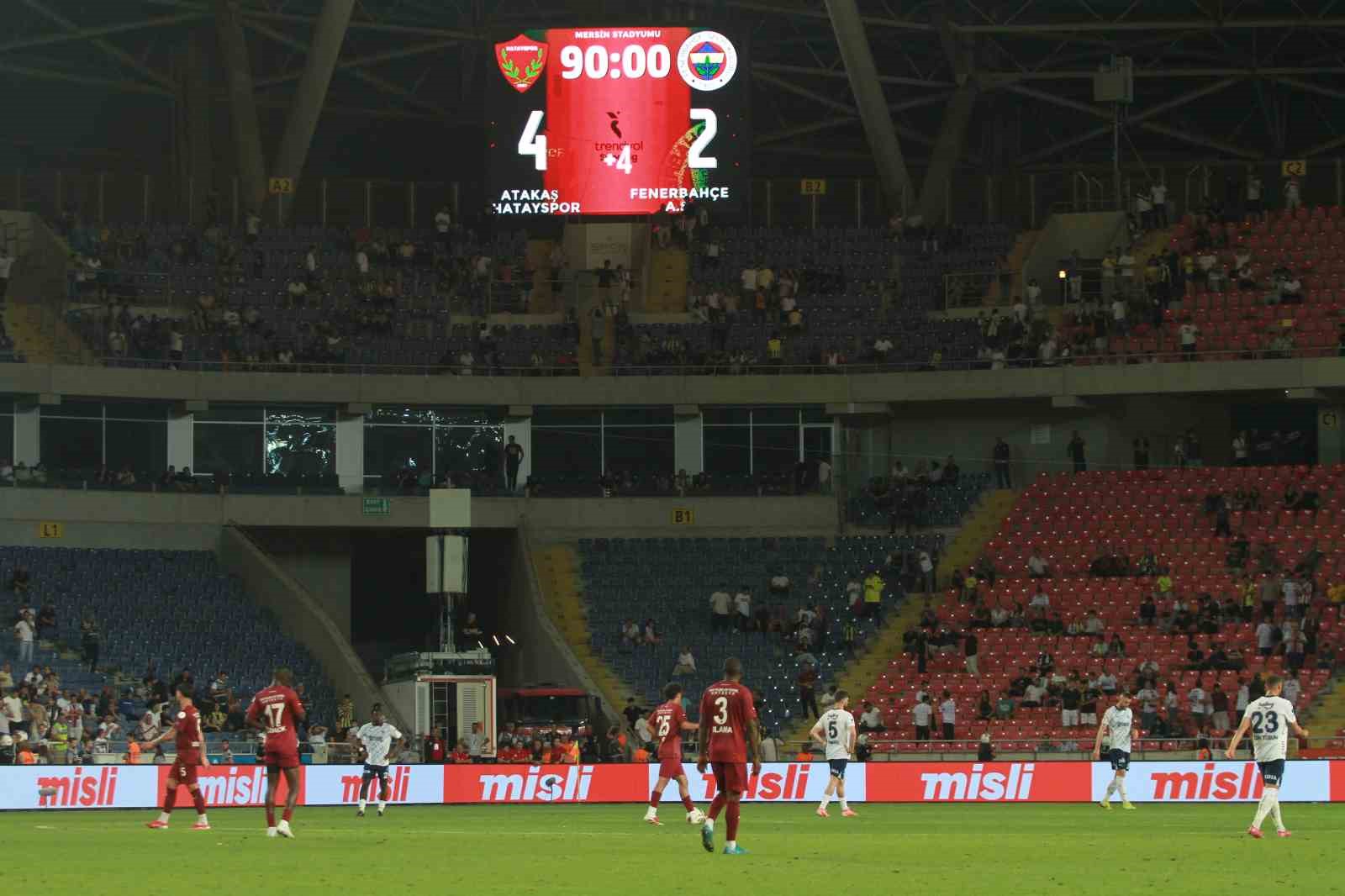 Trendyol Süper Lig: Atakaş Hatayspor: 4 - Fenerbahçe: 2 (Maç sonucu) 