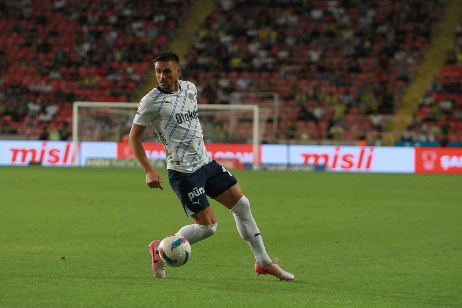 Trendyol Süper Lig: Atakaş Hatayspor: 4 - Fenerbahçe: 2 (Maç sonucu) 