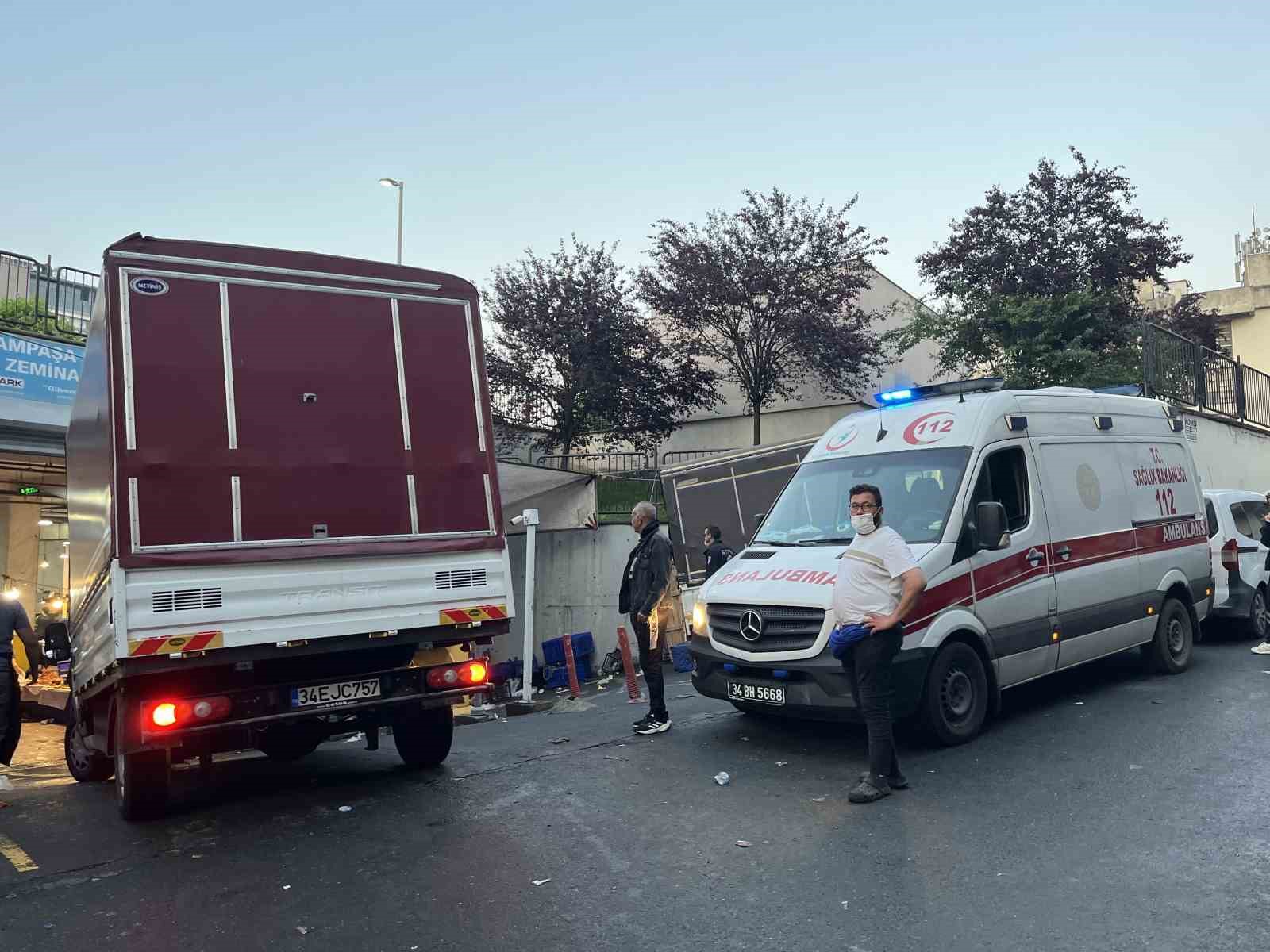 Kapalı pazar yeri havalandırmasına biber gazı sıkıp kaçtı 