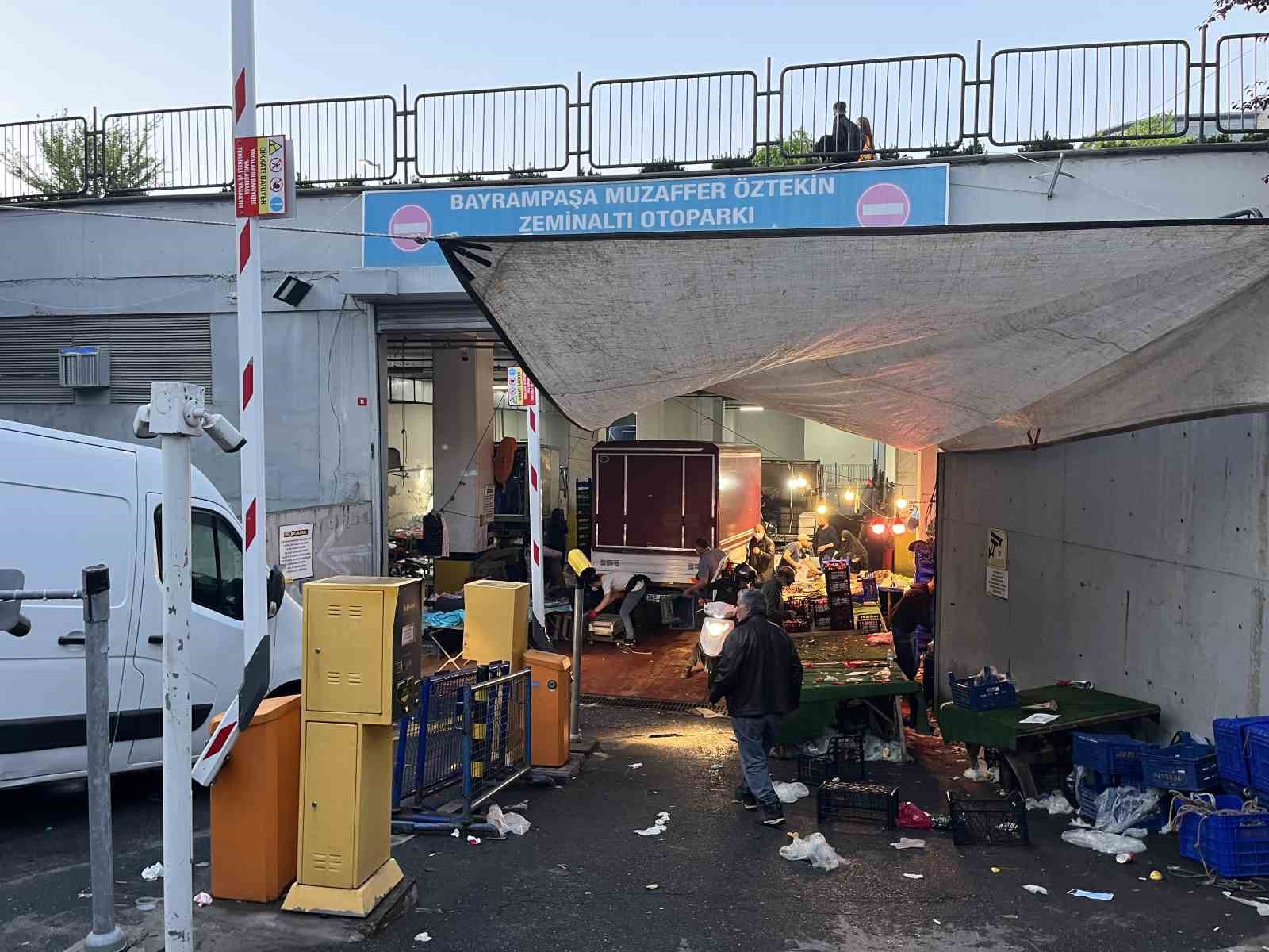 Kapalı pazar yeri havalandırmasına biber gazı sıkıp kaçtı 