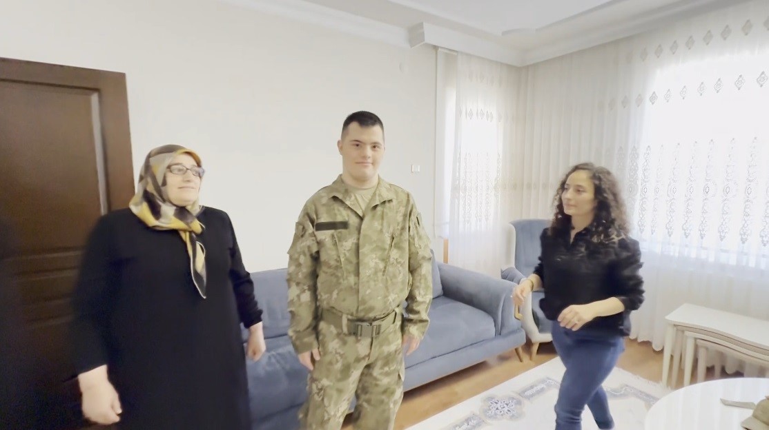 Down sendromlu genç için asker uğurlaması yapıldı 
