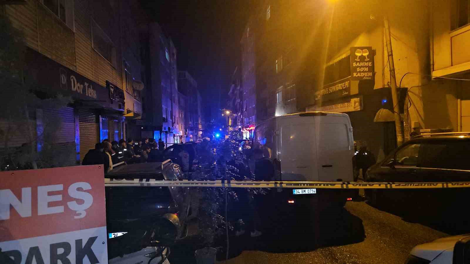 Kağıthane’de eğlence mekanına el bombası atıldı: 7 yaralı 