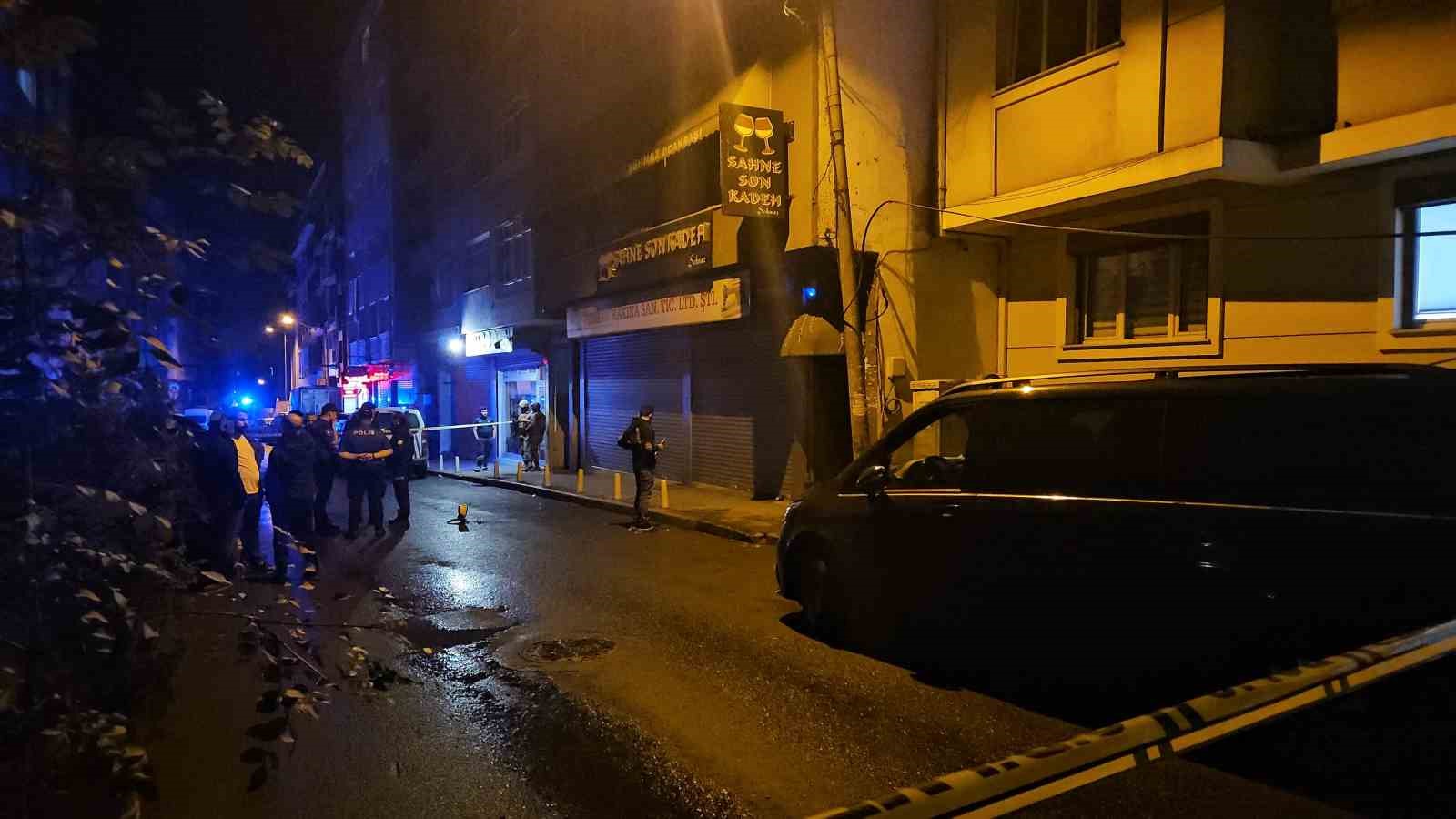 Kağıthane’de eğlence mekanına el bombası atıldı: 7 yaralı 