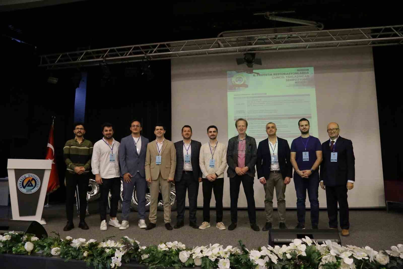 Diş tedavisinde gelinen noktayı anlattılar 