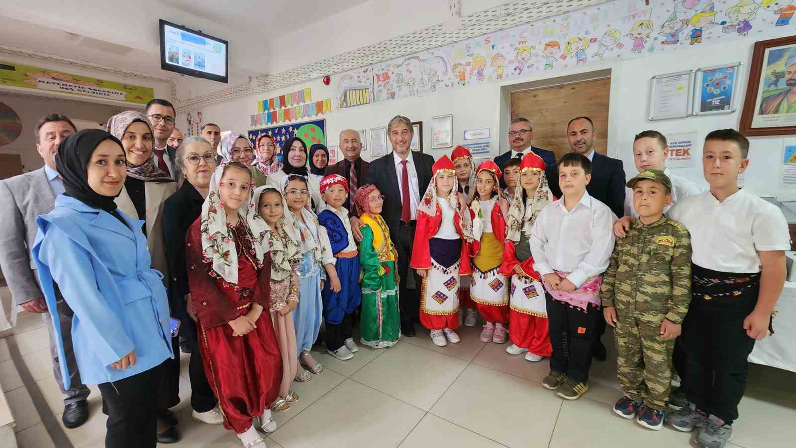 İl Milli Eğitim Müdürü Yılmaz