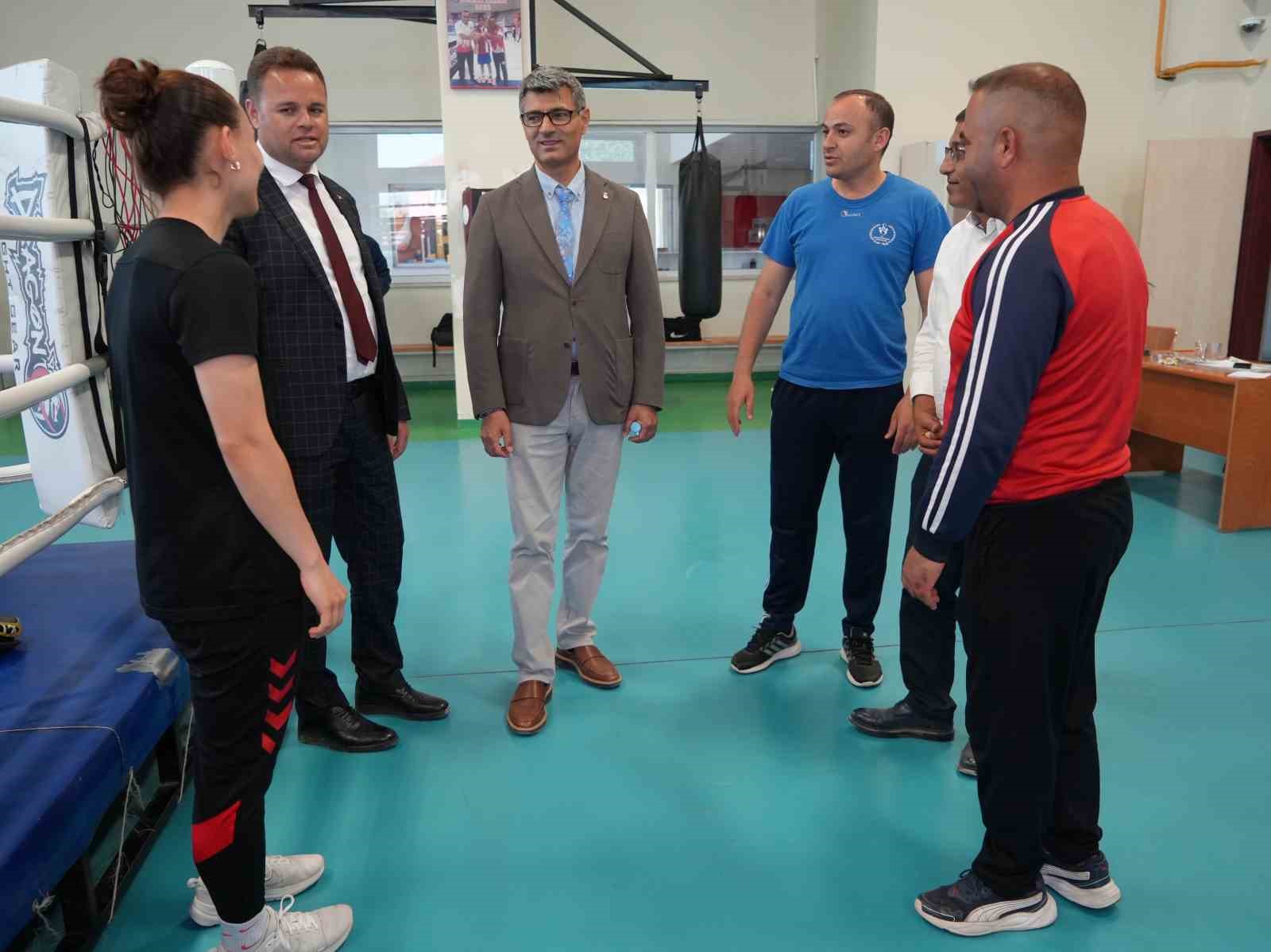 Milli atıcı Dikeç’ten veda sinyali: 
