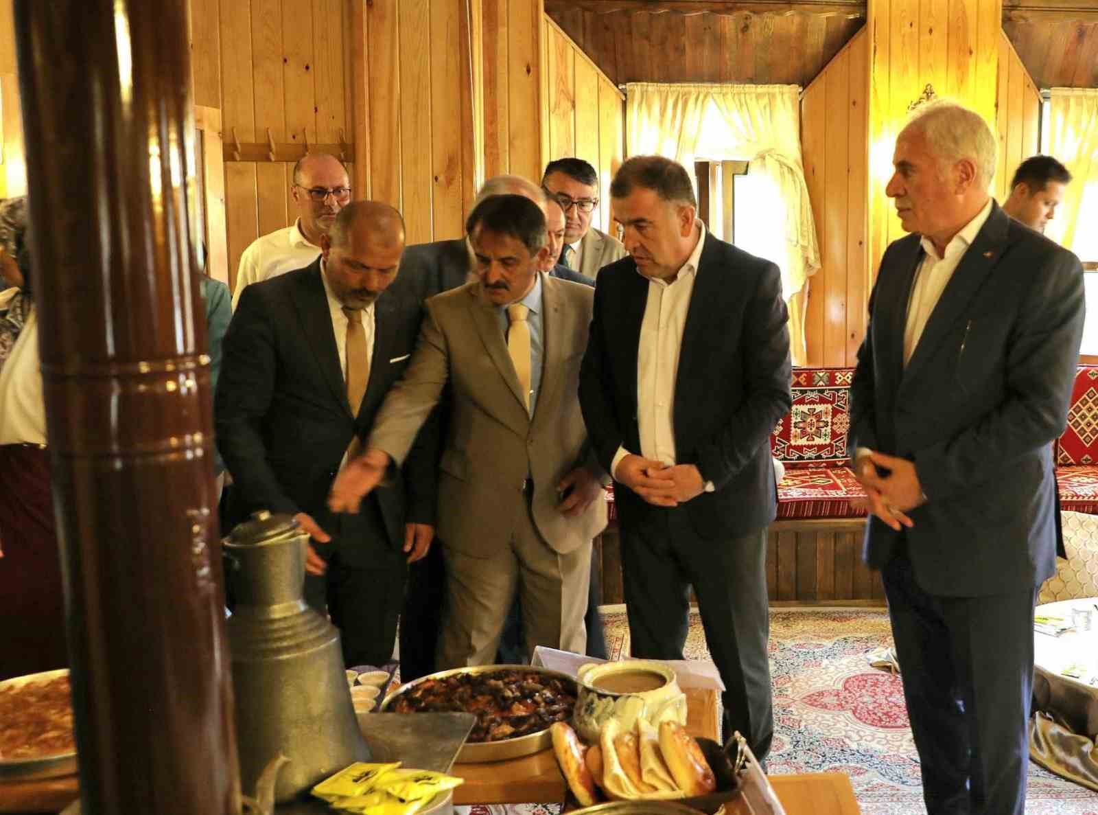 Bayburt’un yöresel lezzetleri tanıtıldı 