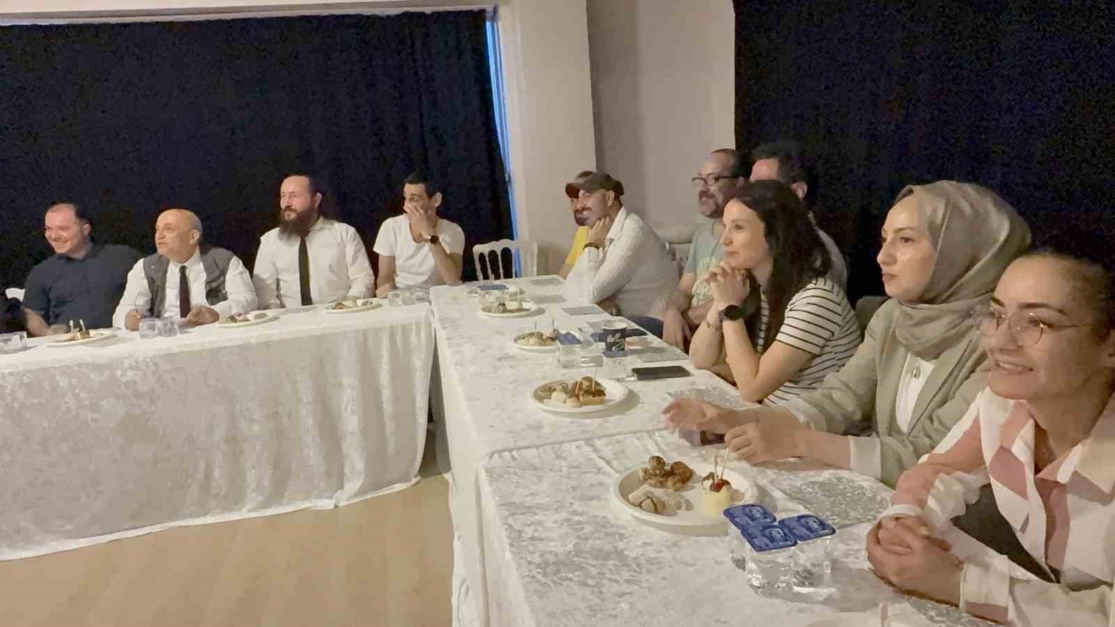 Tiyatrocular Düzce’de güçlerini birleştirdi 