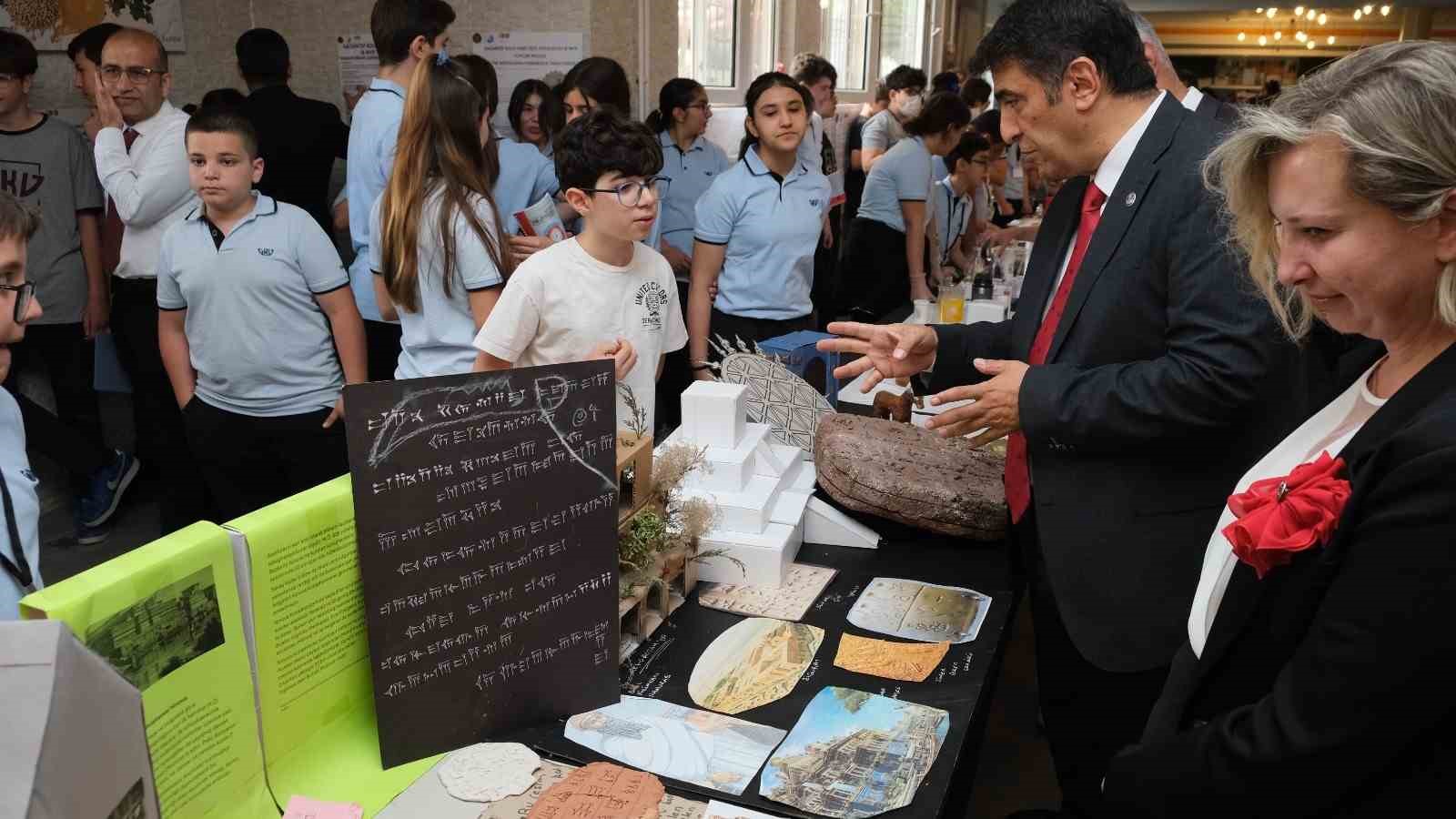 Geleceğin bilim adamları GKV’de yetişiyor 