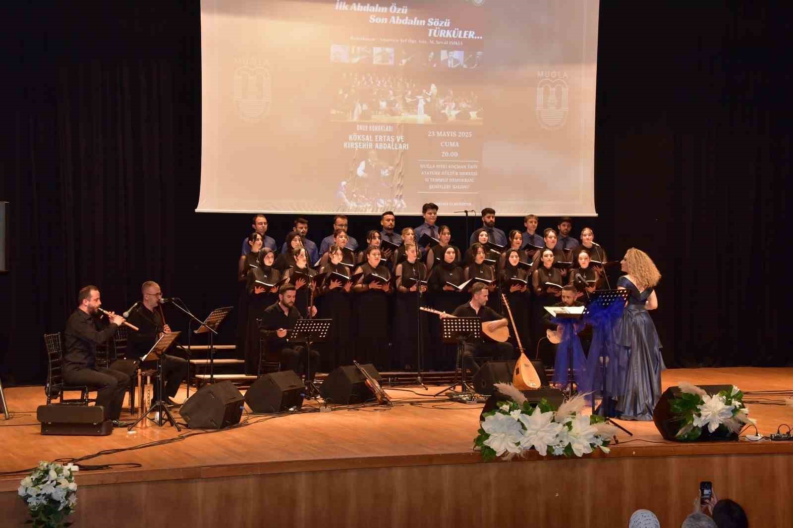 MSKÜ’de Türkü Gecesi: Köksal Ertaş ve Kırşehir Abdalları sahne aldı 