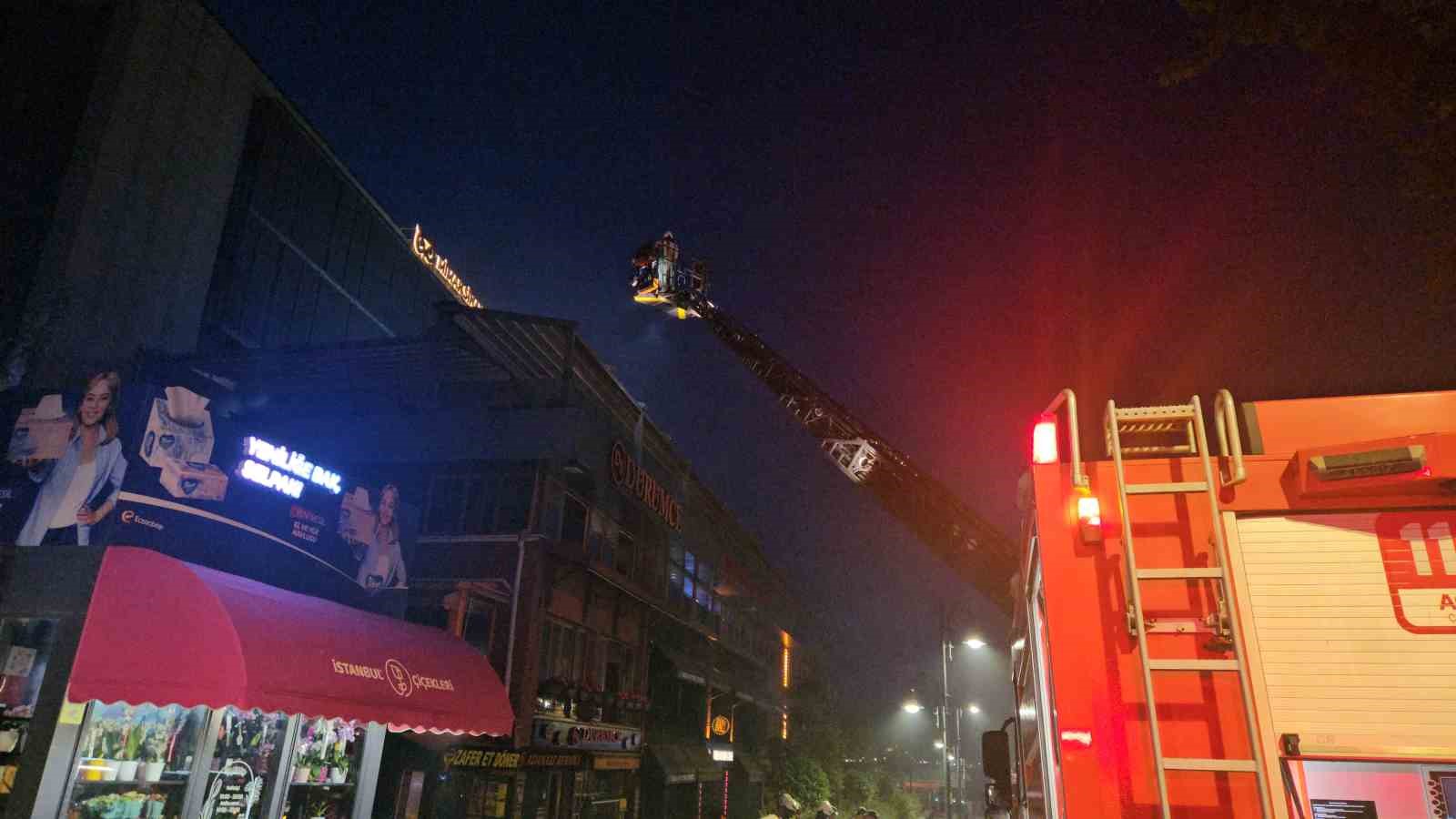 Beşiktaş’ta restoranda korkutan yangın 