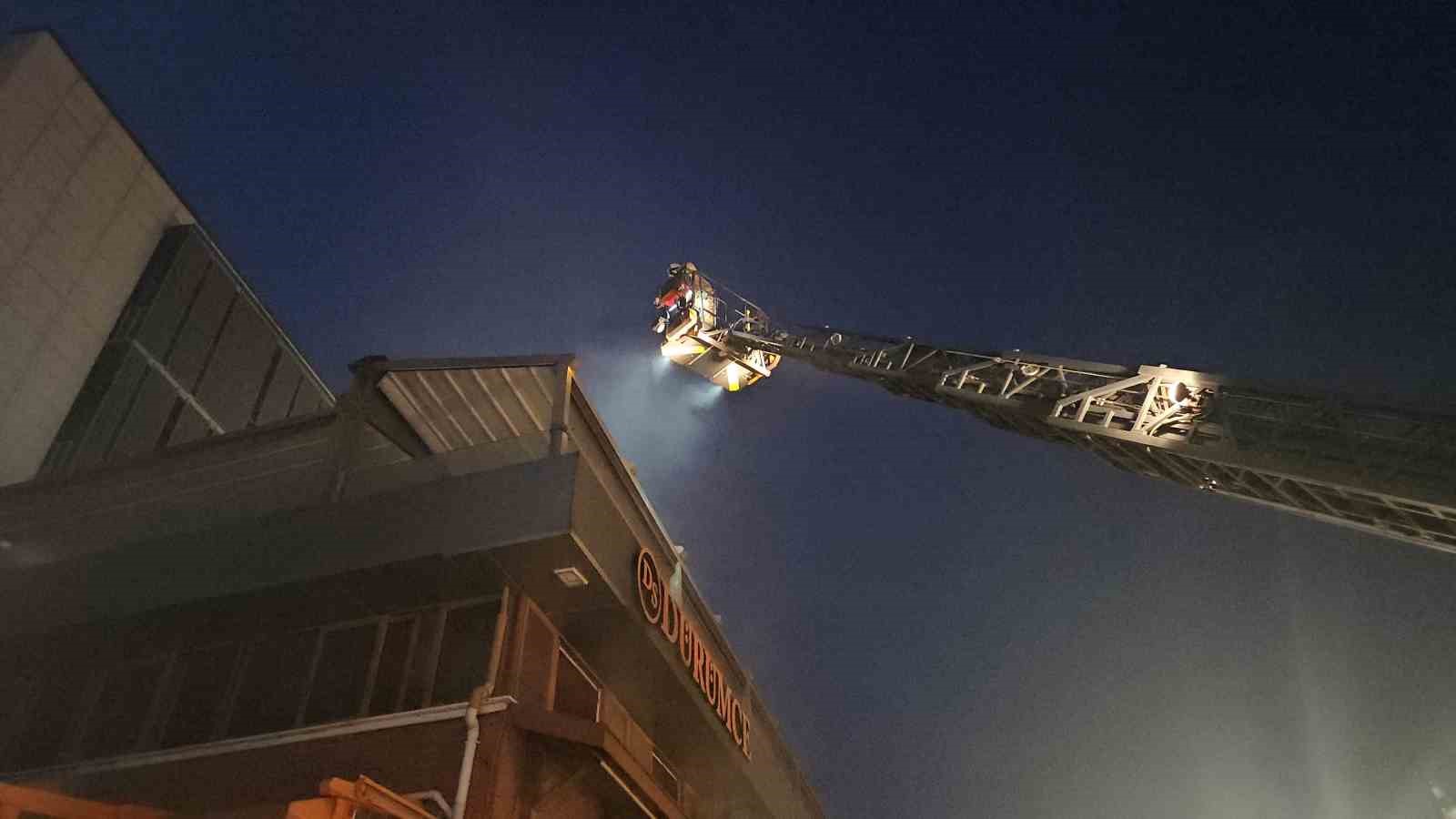 Beşiktaş’ta restoranda korkutan yangın 