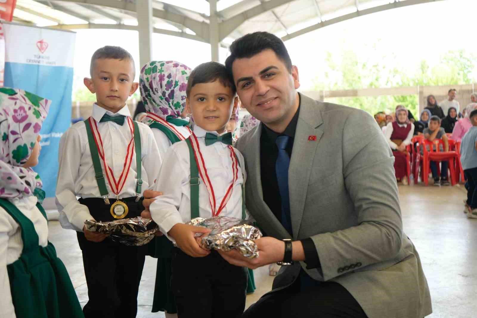 Hisarcık’ta 4-6 Yaş Kur’an Kursu mezuniyet töreni 