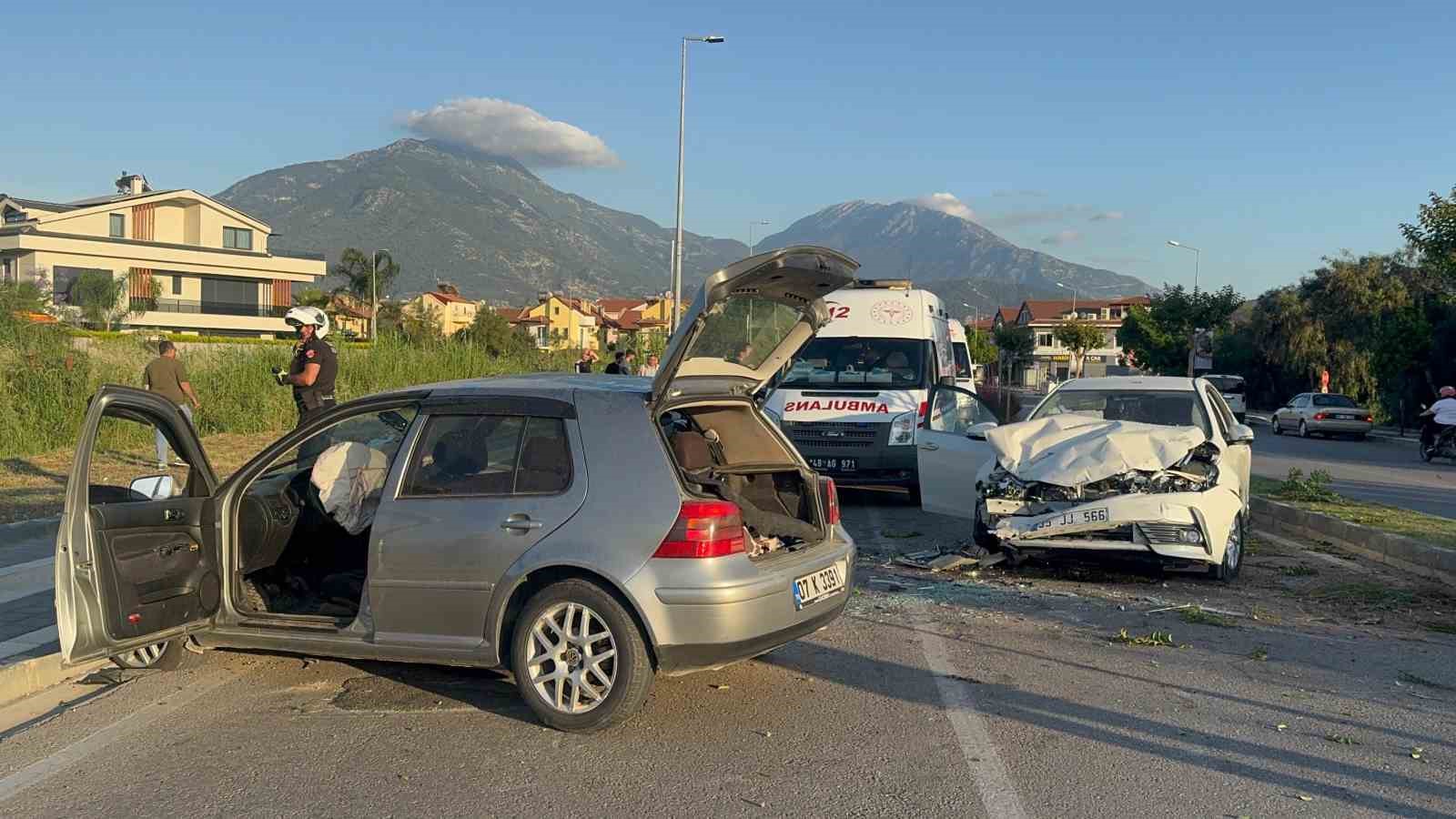 Fethiye’de trafik kazası: 1 ölü, 3 yaralı 