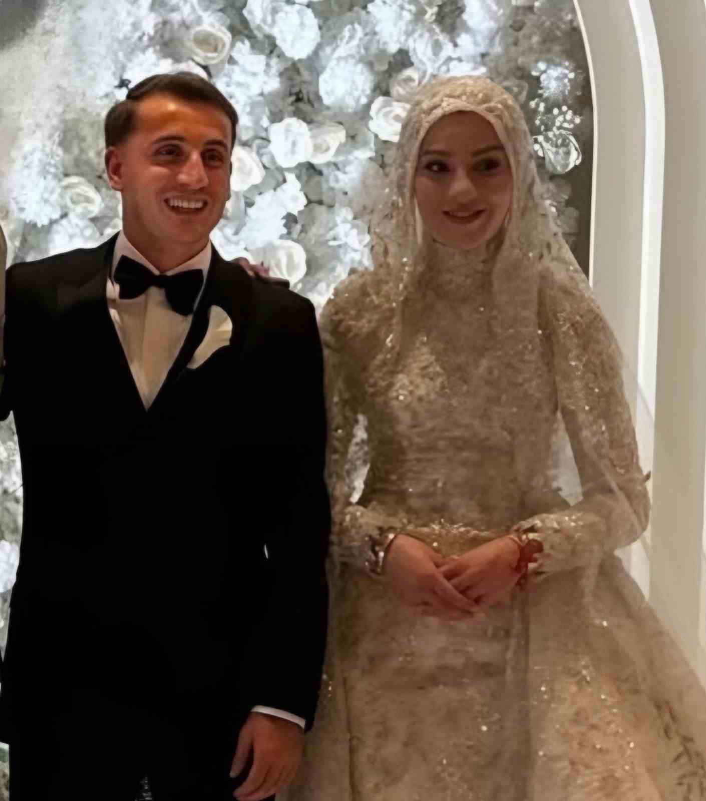 Kerem Aktürkoğlu Kocaeli’de evlendi 