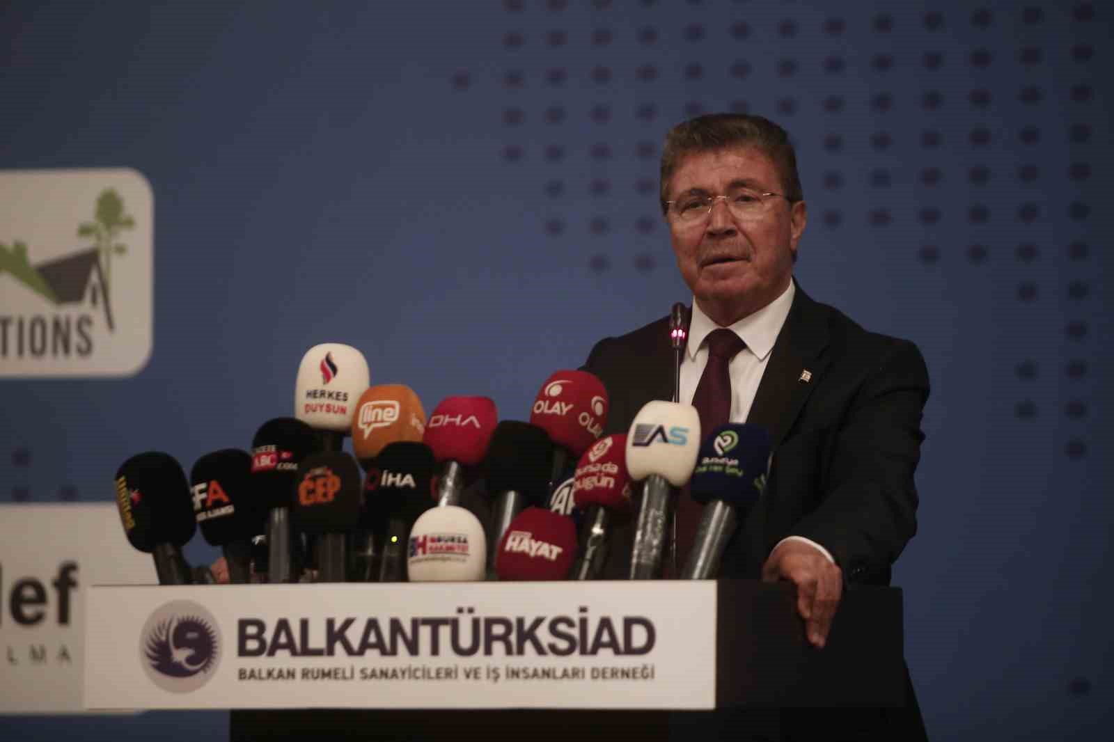 KKTC Başbakanı Üstel Bursa’da iş insanlarıyla buluştu 
