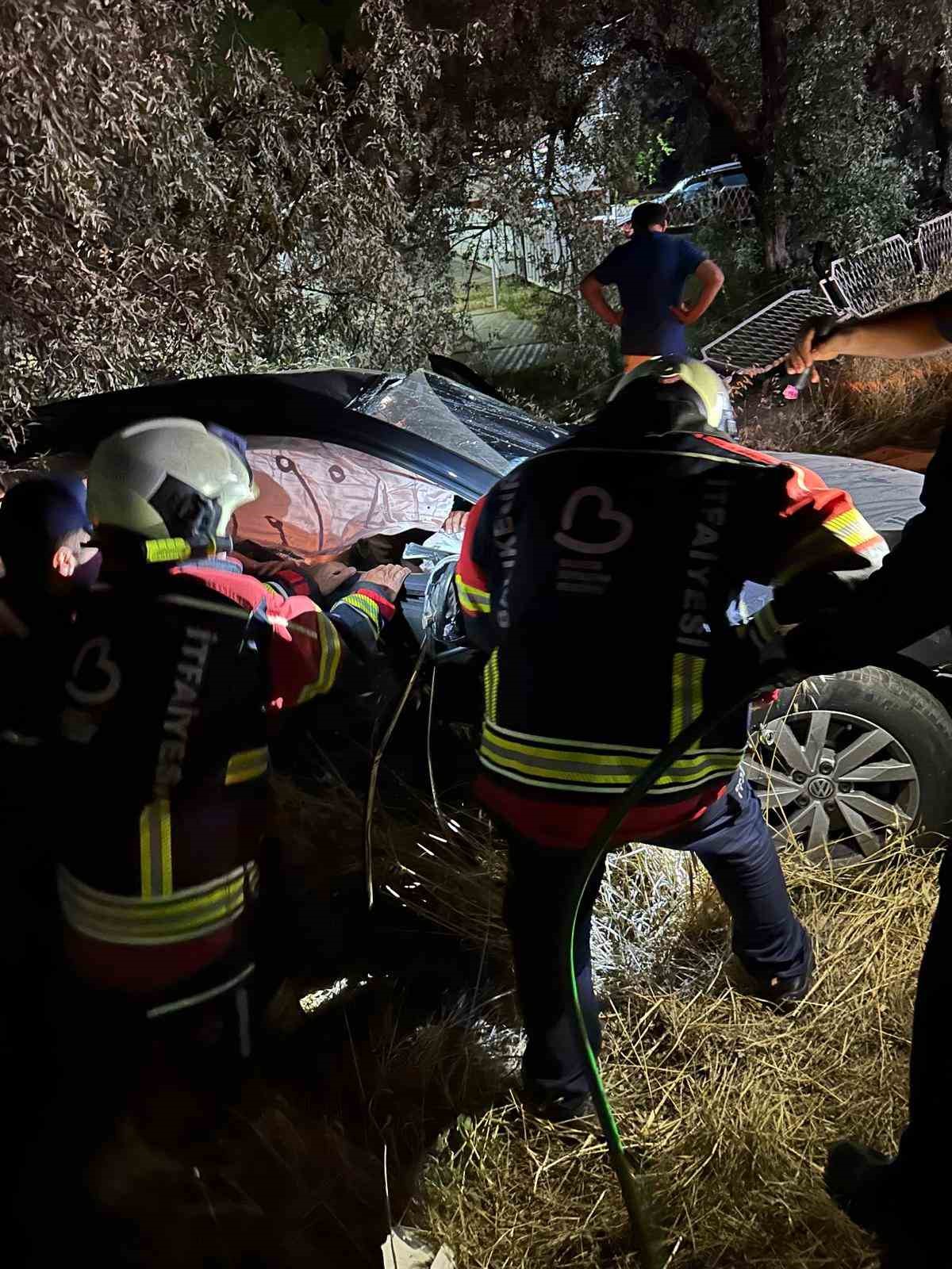 Ayvalık’ta zincirleme kaza: 1’i ağır 5 yaralı 