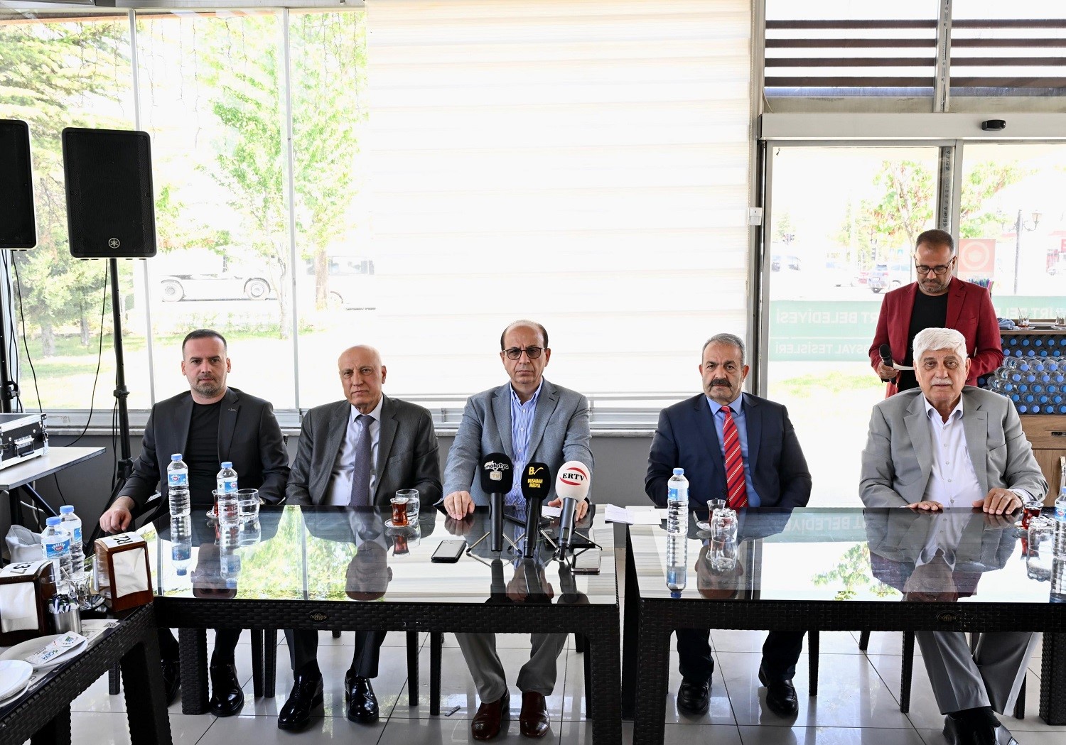 Başkan Geçit, 