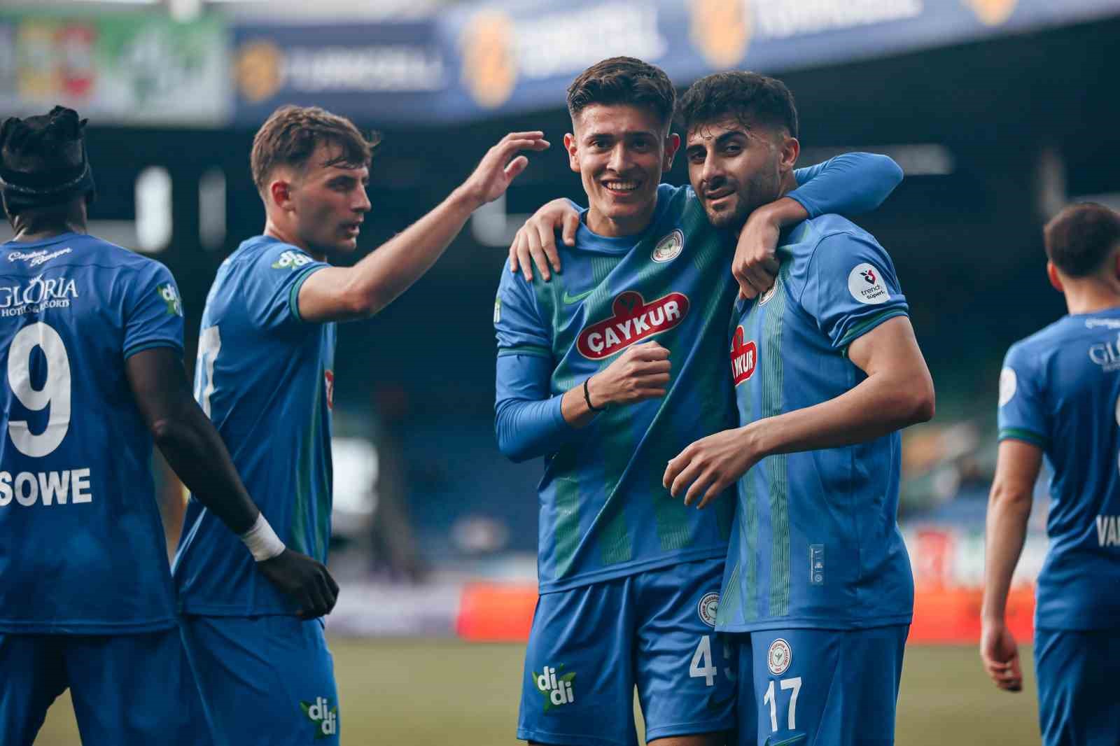 Trendyol Süper Lig: Çaykur Rizespor: 5 - Hatayspor: 2 (Maç sonucu) 