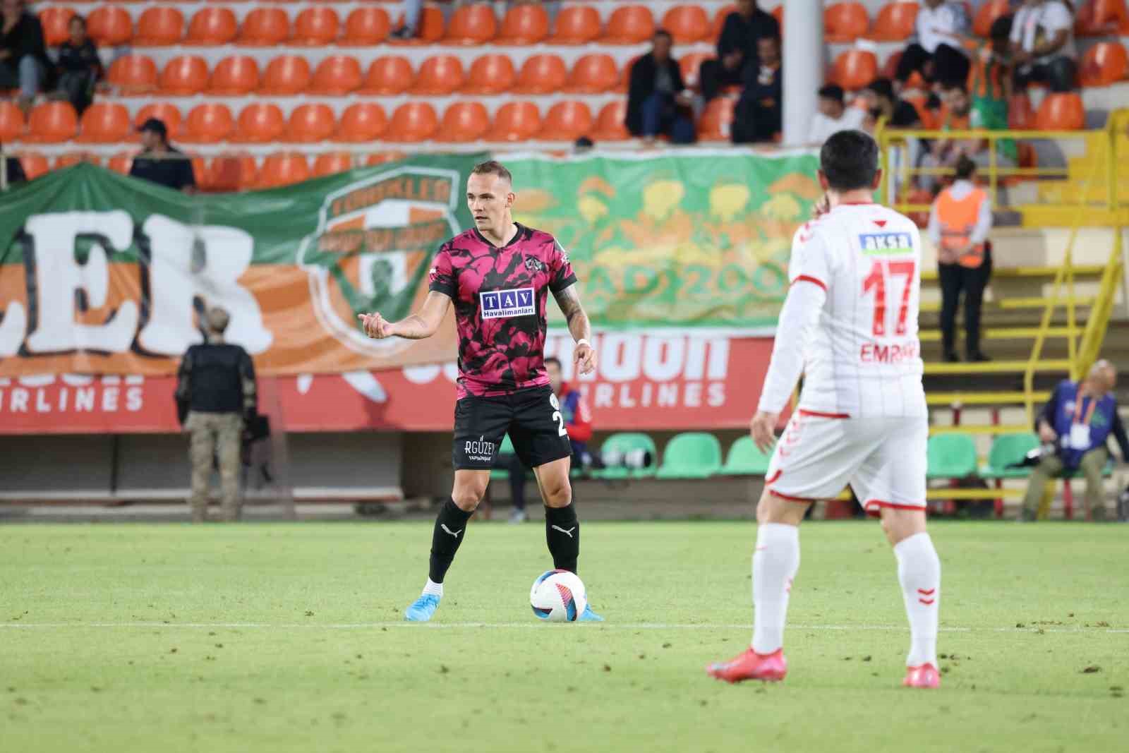 Trendyol Süper Lig: Alanyaspor: 2 - Sivasspor: 0 (Maç sonucu) 